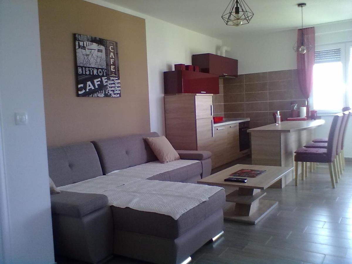 Apartman Mihalj Zadar-Rtina Miletici ภายนอก รูปภาพ
